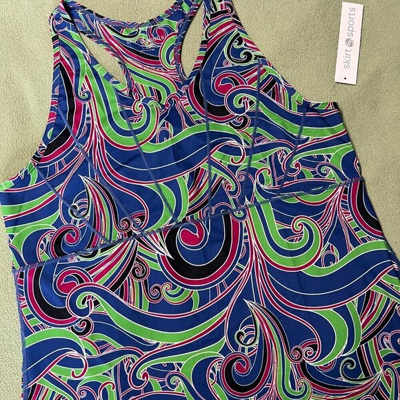 Skirt Sports Tops - Skirt Sports Eclipse Tank Free Love XL